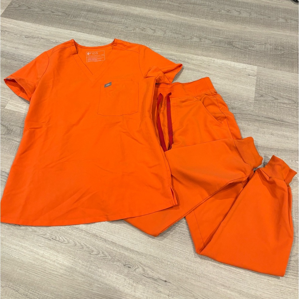 Figs sunset orange set.